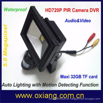Unterstützt WIFI Wasserdichte IP65 Auto-PIR-LED-Licht / PIR-Sensor-Lichtkamera ZR710W